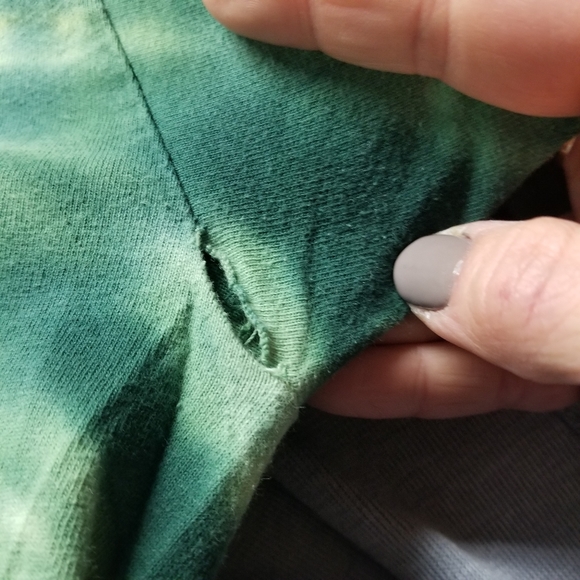 Vintage Grateful Dead tie dye - Picture 8 of 8